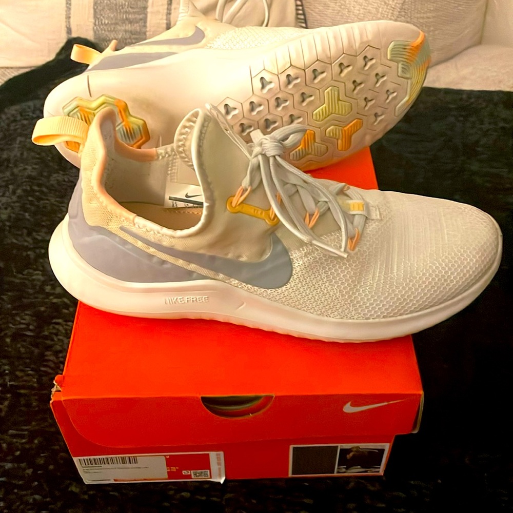 Nike Free Training 8 size 8.5